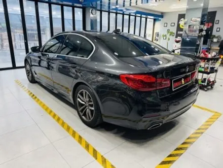 BMW 520D, 4년 만의 재회! 전체랩핑 제거, 잘 된 시공은 제거도 깔끔! (강서/목동 고스트랩) / 고양 일산 덕양구