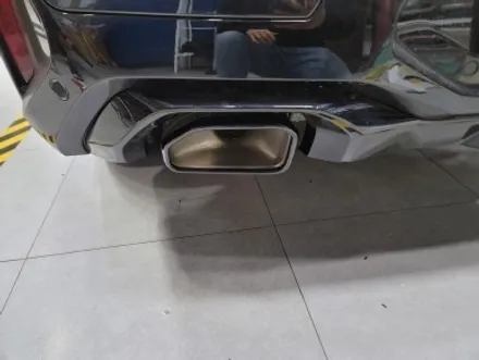 [서대문구 랩핑샵] BMW X4 배기구 팁 유광블랙랩핑 및 엠블럼 무광블랙도색 / 고양 일산 덕양구