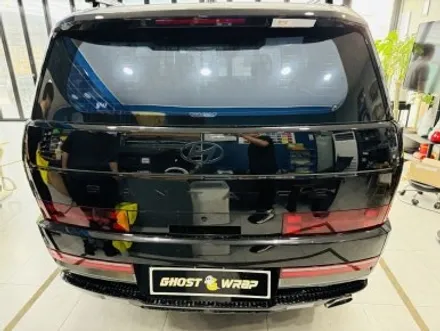 🚗💥 현대 싼타페 엠블럼 랩핑 및 레터링 교체: 차량 디자인을 새롭게 변화시키는 방법 💫🎨 [고양/일산/파주 랩핑 이야기]🚖✨ / 고양 일산 덕양구