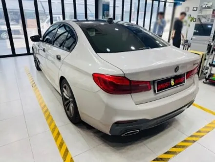BMW 520D, 4년 만의 재회! 전체랩핑 제거, 잘 된 시공은 제거도 깔끔! (강서/목동 고스트랩) / 고양 일산 덕양구