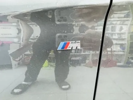 BMW 3GT, 가져오시면 됩니다! 글라스윙부터 엠블럼, 레터링까지, 고스트랩이 블랙으로 다 바꿔드림!(고양 일산 파주 랩핑샵) / 고양 일산 덕양구