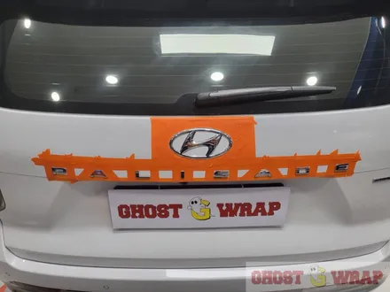 고스트랩(Ghostwrap) 팰리세이드 크롬죽이기 및 엠블럼 도색_3M 유광블랙, 에이버리 브러쉬 브론즈 ​랩핑 / 고양 일산 덕양구