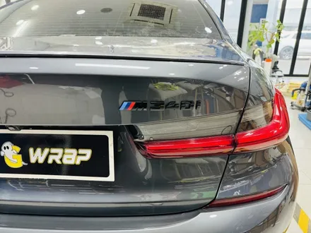 BMW340i 트렁크 리드 PPF 및 엠블럼 시공_ 고양,파주,일산,덕양구,화전동,덕은지구,향동,마포,은평,양천,강서,목동,수색,상암,공덕,응암,서대문랩핑샵 / 고양 일산 덕양구