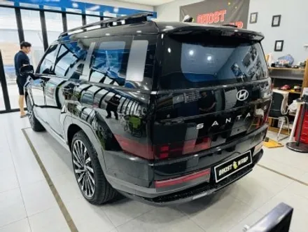 🚗💥 현대 싼타페 엠블럼 랩핑 및 레터링 교체: 차량 디자인을 새롭게 변화시키는 방법 💫🎨 [고양/일산/파주 랩핑 이야기]🚖✨ / 고양 일산 덕양구