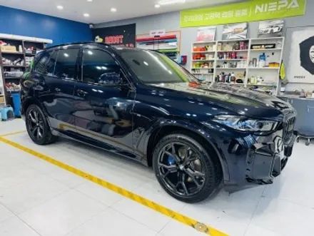 [일산/파주] BMW X5, 크롬 죽이기의 정석! 휠 & 머플러팁 랩핑으로 올 블랙 포스 완성 / 고양 일산 덕양구
