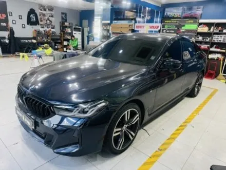 BMW 6GT 올블랙 완성: 윈도우 크롬 죽이기 & \'낮져밤이\' 변색 라이트 PPF 시공기 / 고양 일산 덕양구