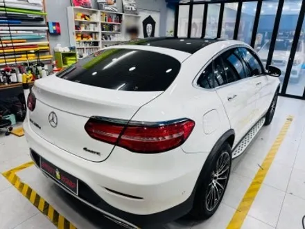 벤츠 GLE 220d | 루프스킨 랩핑 제거 후 블랙 PPF 재시공 & 도어컵 PPF 교체 / 고양 일산 덕양구