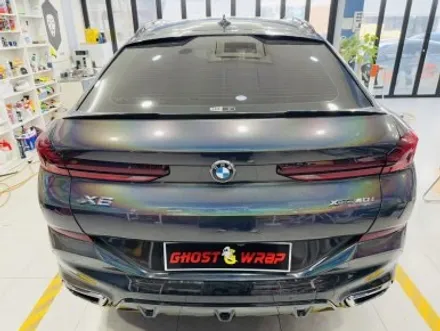 BMW X6, 차가 완전히 달라졌어요! 전체 랩핑 제거  +석회물 제거 +사틴 블랙 랩핑 재시공+ 유리막 코팅(고양 일산 파주 랩핑샵에서 만나요) / 고양 일산 덕양구