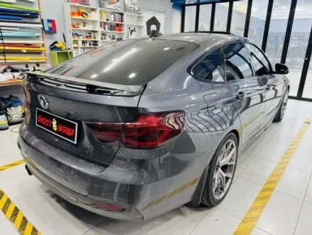 BMW 3GT, 가져오시면 됩니다! 글라스윙부터 엠블럼, 레터링까지, 고스트랩이 블랙으로 다 바꿔드림!(고양 일산 파주 랩핑샵) / 고양 일산 덕양구