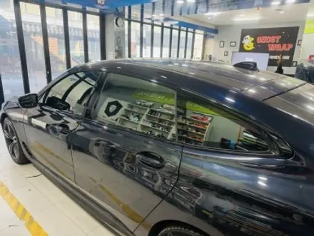 BMW 6GT 올블랙 완성: 윈도우 크롬 죽이기 & \'낮져밤이\' 변색 라이트 PPF 시공기 / 고양 일산 덕양구