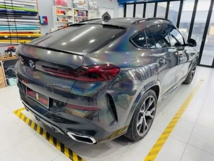 BMW X6, 차가 완전히 달라졌어요! 전체 랩핑 제거  +석회물 제거 +사틴 블랙 랩핑 재시공+ 유리막 코팅(고양 일산 파주 랩핑샵에서 만나요) / 고양 일산 덕양구