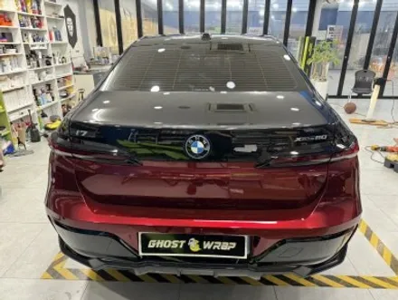 BMW I7 투톤 랩핑 및 데칼 시공 _ 서울 경기 고양 일산 파주 랩핑 / 고양 일산 덕양구