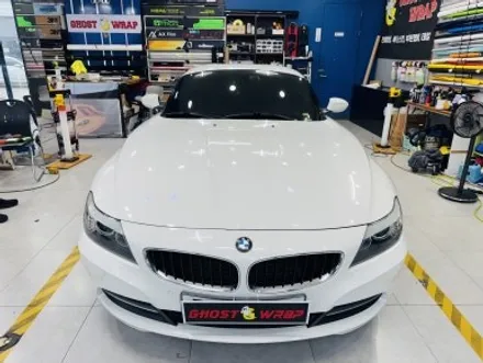 BMW Z4 | 루프스킨 PET랩핑, 사이드미러 랩핑, 엠블럼 교체 | 경기 고양 일산 고스트랩 / 고양 일산 덕양구