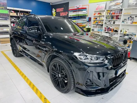[고양 일산 파주 랩핑] BMW X4의 묵직한 카리스마! 전체 유광 블랙 랩핑 & 블랙 PPF 루프스킨 / 고양 일산 덕양구