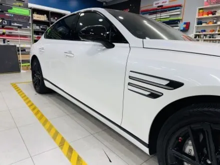 제네시스 페이스리프트 G80, 블랙 아머 장착 완료!🔥 크롬 삭제 & 랩핑 풀커스텀 / 고양 일산 덕양구