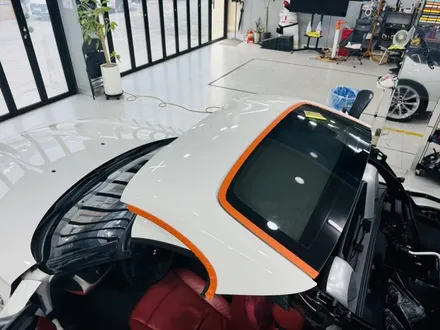BMW Z4 | 루프스킨 PET랩핑, 사이드미러 랩핑, 엠블럼 교체 | 경기 고양 일산 고스트랩 / 고양 일산 덕양구