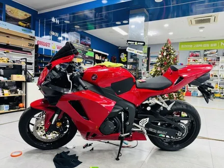 고양/파주/일산 오토바이 랩핑 전문 고스트랩 - CBR600RR 데칼 제거 및 사틴블랙 시공기 / 고양 일산 덕양구