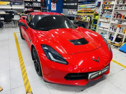 콜벳 C7, \