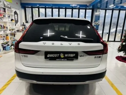 볼보 V90 \
