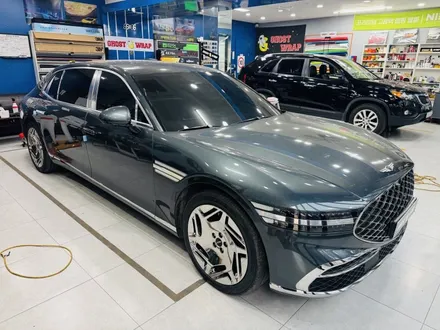 제네시스 G90L 하이브리드 크롬 랩핑 + 엠블럼 블랙 교체 | | \