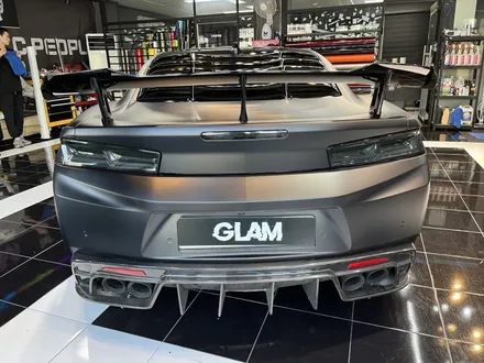 카마로 글램(GLAM) 매트 슈트 블랙 전체랩핑 제거 및 재시공 / 광주, 성남, 용인, 수원