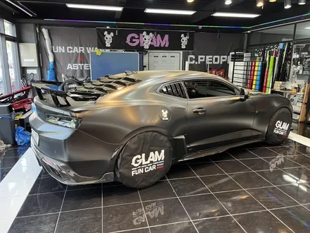 카마로 글램(GLAM) 매트 슈트 블랙 전체랩핑 제거 및 재시공 / 광주, 성남, 용인, 수원