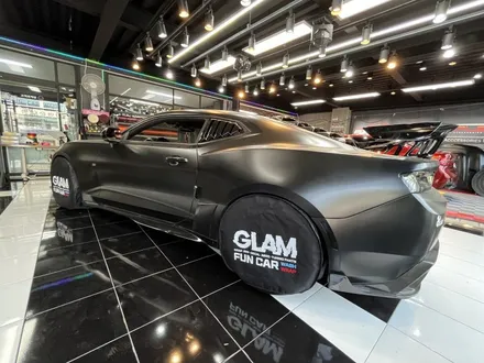 카마로 글램(GLAM) 매트 슈트 블랙 전체랩핑 제거 및 재시공 / 광주, 성남, 용인, 수원