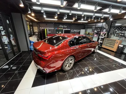 BMW 7시리즈 택랩 슈프림레드 전체랩핑 / 광주, 성남, 용인, 수원