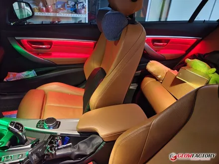 BMW 3시리즈 엠비언트 비노출 매립식으로 일체감 완벽구현 / 전주 덕진구 장동