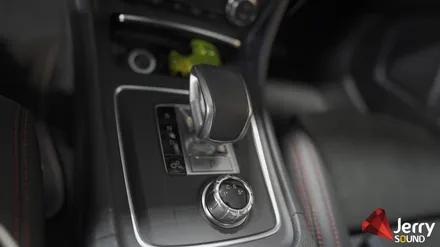 벤츠 X156 GLA45 AMG 안드로이드 시스템과 브로딧거치대