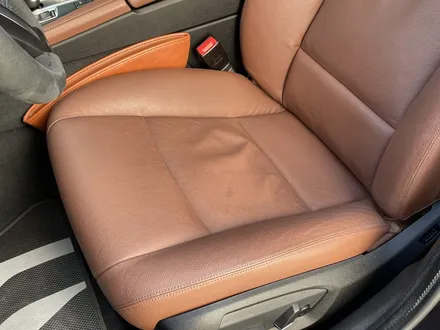 자동차 실내복원 bmw 5시리즈 운전석시트 처짐현상으로 보강작업 / 과천 삼부골로