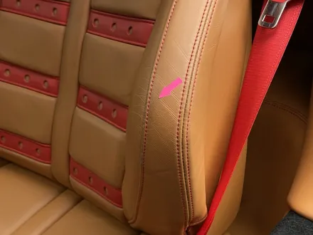 자동차 실내 버튼, 내장재끈적임 복원 페라리 458 이탈리아 / 과천 삼부골로