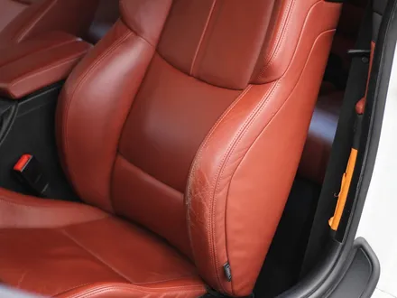 BMW 마지막 자연흡기 e92 M3 6x,xxx km 민트급 차량의 자동차 실내복원(버튼복원, 시트복원) / 과천 삼부골로