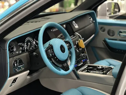 롤스로이스 컬리넌 실내커스텀으로 2%를 채워줄 실내 가죽색상 변경 / 과천시 주암동