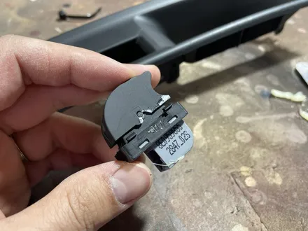 아우디 차량들의 고질적인 플라스틱 실내문제들 복원해드렸습니다. 아우디 R8 내장재복원, 지니홉디자인 / 과천 삼부골로