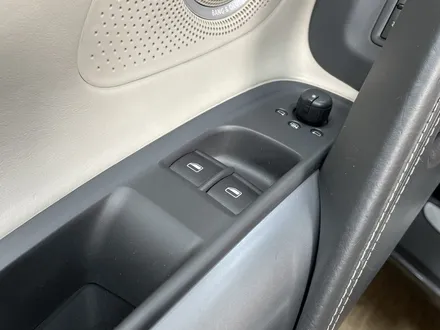 아우디 차량들의 고질적인 플라스틱 실내문제들 복원해드렸습니다. 아우디 R8 내장재복원, 지니홉디자인 / 과천 삼부골로