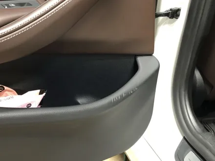 BMW 5시리즈 우레탄 도어트림 상처, 흠집복원 / 과천 삼부골로