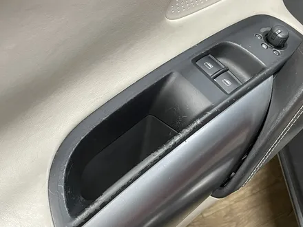 아우디 차량들의 고질적인 플라스틱 실내문제들 복원해드렸습니다. 아우디 R8 내장재복원, 지니홉디자인 / 과천 삼부골로