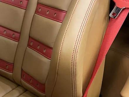 자동차 실내 버튼, 내장재끈적임 복원 페라리 458 이탈리아 / 과천 삼부골로