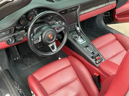 포르쉐 911 GTS 중고차 구매후 전차주들의 흔적과 실내 상처 제거하기 실내크리닝과 실내복원 / 과천 삼부골로