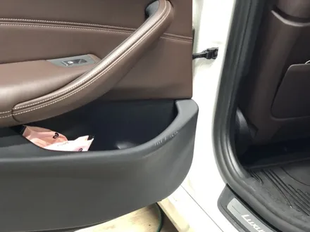 BMW 5시리즈 우레탄 도어트림 상처, 흠집복원 / 과천 삼부골로