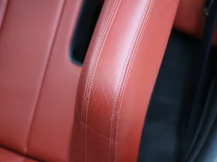 BMW M4 운전석 가죽시트 볼스터 해짐복원 / 과천 삼부골로