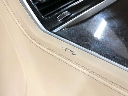 자동차 실내복원 BMW 7시리즈 2열에 물건을 싣다 생긴 가죽찢어짐 복원 / 과천 삼부골로