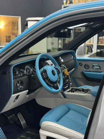 롤스로이스 컬리넌 실내커스텀으로 2%를 채워줄 실내 가죽색상 변경 / 과천시 주암동