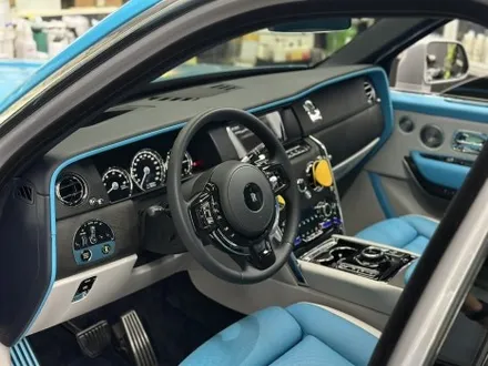 롤스로이스 컬리넌 실내커스텀으로 2%를 채워줄 실내 가죽색상 변경 / 과천시 주암동