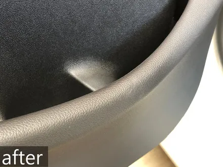 BMW 5시리즈 승하차시 도어트림이 발로 차이며 생기는 우레탄 찍힘, 뜯김 복원 / 과천 삼부골로