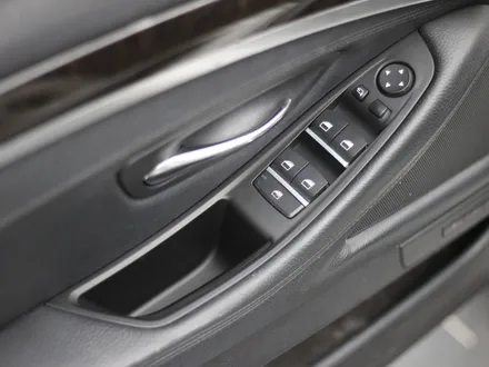 BMW 차량들의 고질적인 버튼까짐과 내장재 끈적임 손상 복원 후기입니다 / 과천 삼부골로