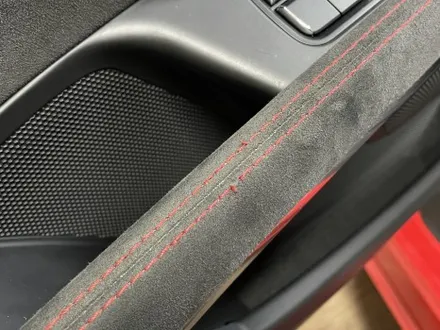 여러업체들에 거절당한   포르쉐 911  스티치 끊김 복원, 버튼복원, 카펫 담배빵 구멍 복원 / 과천 삼부골로