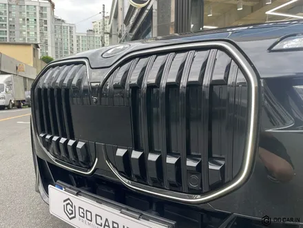 BMW 7시리즈 크롬죽이기+코치라인 - 올블랙에 포인트 굿! / 대구 북구 칠성동