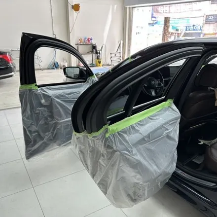 광주 BMW 썬팅 재시공과 크롬죽이기시공을 한번에 / 광주 북구